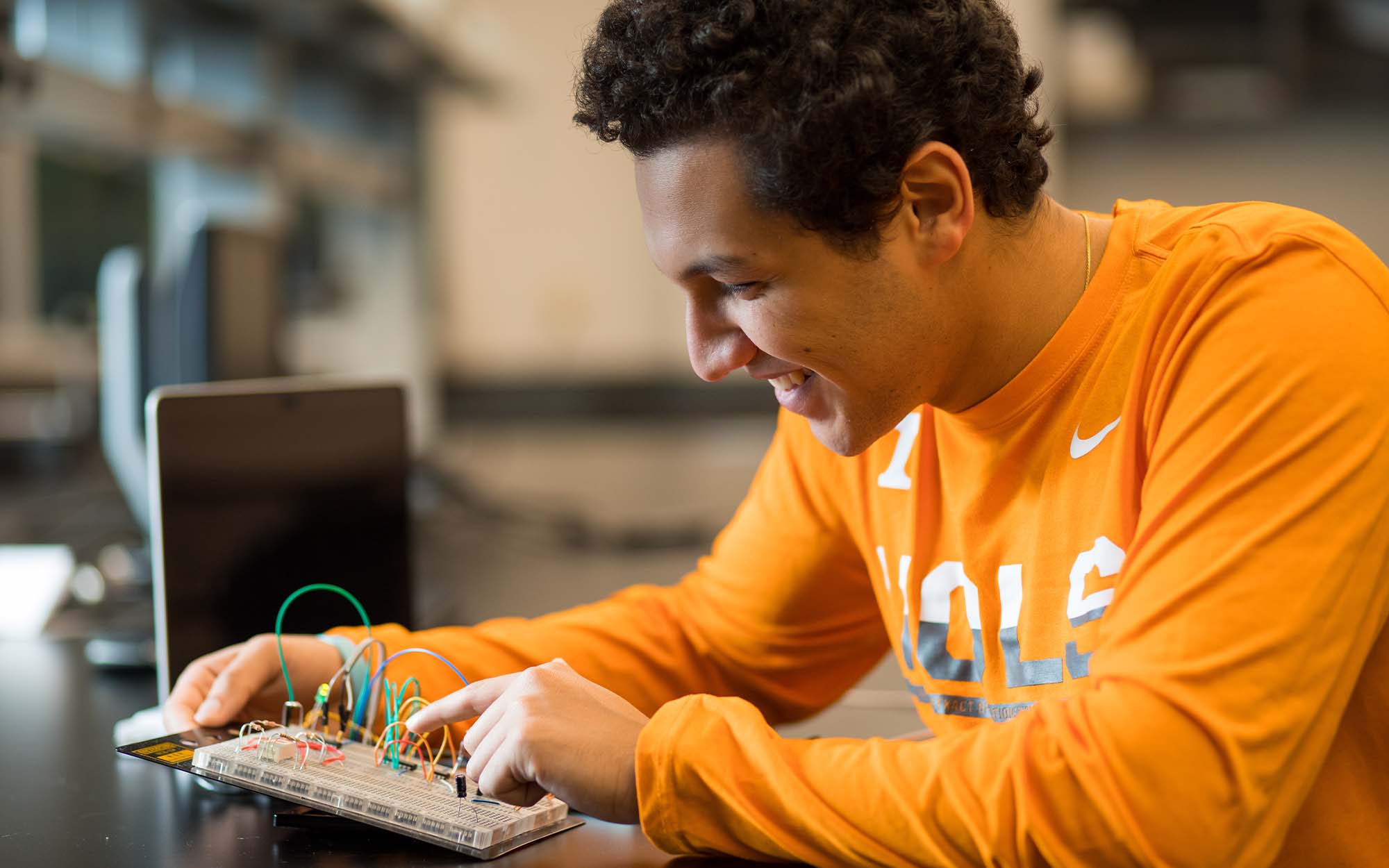 Student working in EECS Lab